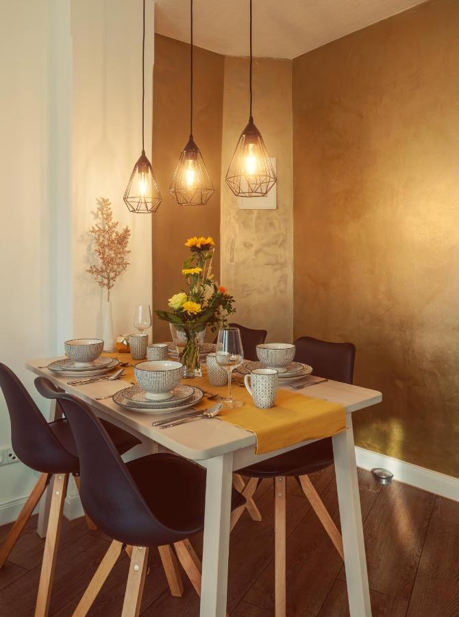Goldrausch - Glanzvolle Ferienwohnung In Meissen Am Lutherplatz Екстериор снимка