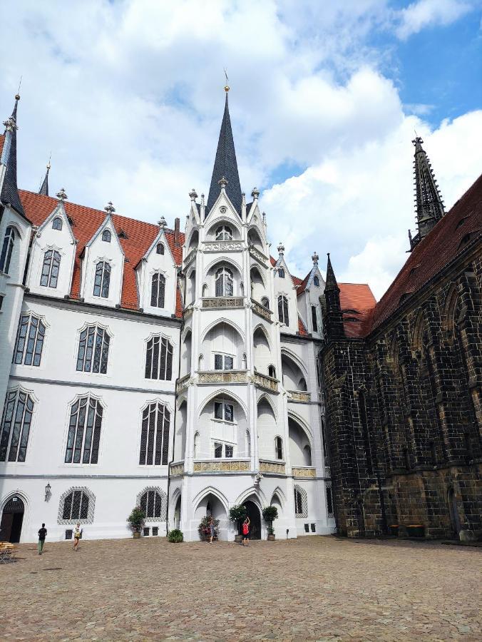 Goldrausch - Glanzvolle Ferienwohnung In Meissen Am Lutherplatz Екстериор снимка