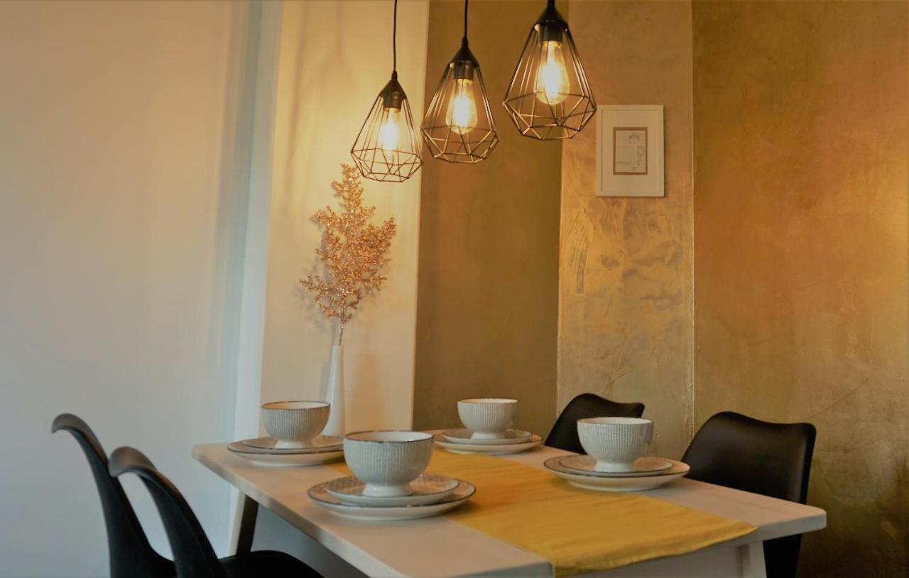 Goldrausch - Glanzvolle Ferienwohnung In Meissen Am Lutherplatz Екстериор снимка